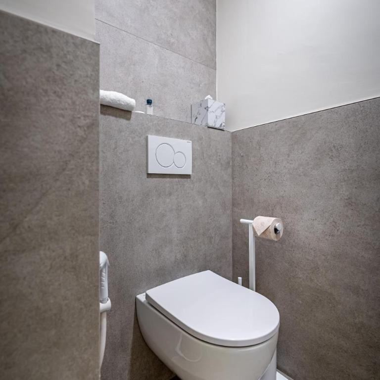 Le Corti by Dimora Collection - Luxury Suites in a Restored 13th-Century Convent with Sauna and Gym - Adults Only - Camera Matrimoniale - 23