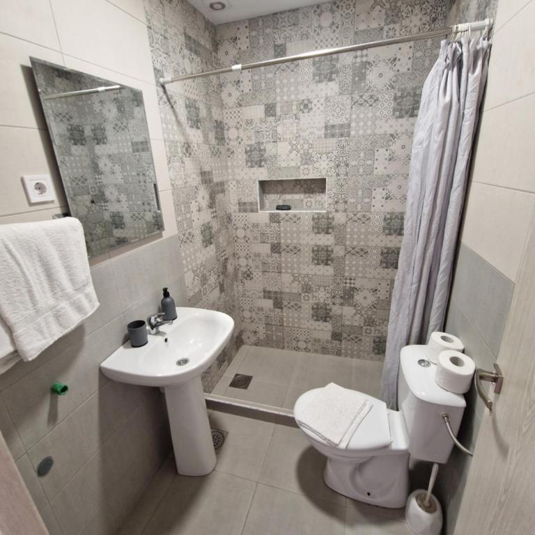 Guest House Damjana - Apartman sa Terasom - 9