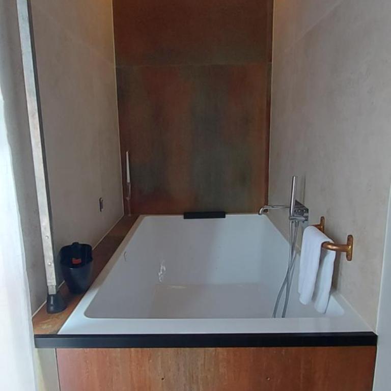 Pasubio 123 - Double Room with Spa Bath - 12