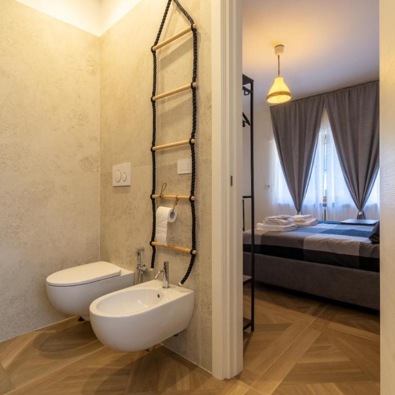 Pasubio 123 - Double Room with Private Bathroom - 3
