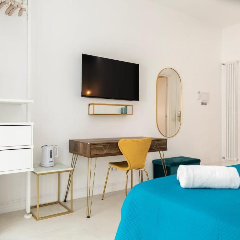 Vatican Lovely Nights-Luxury Rooms - Triple Room with Terrace - 5