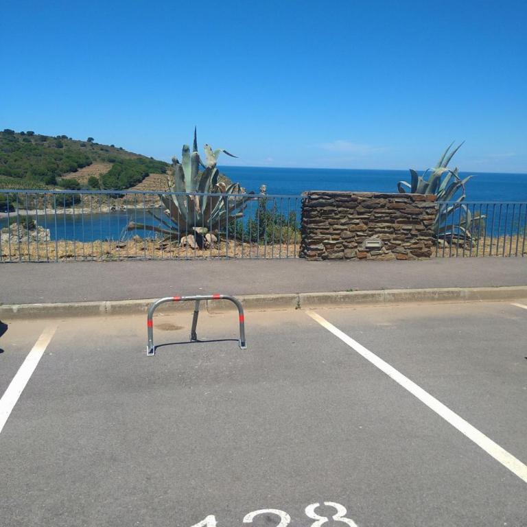 Grand studio avec vue sur la mer et parking - Apartment with Sea View - 2