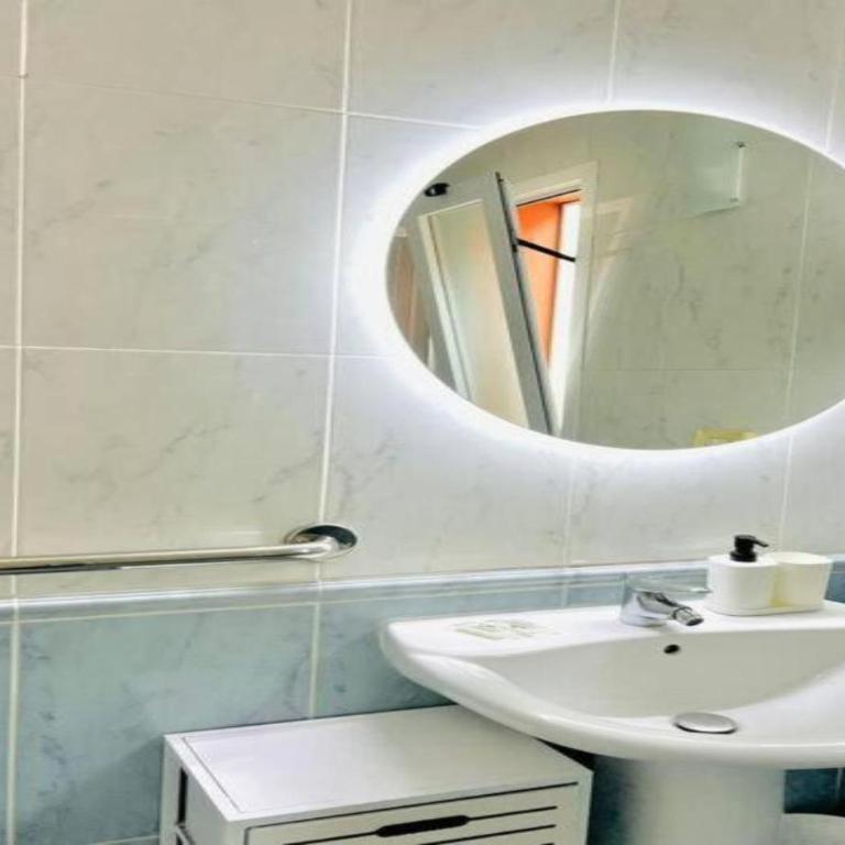 Ground-Floor 1 bedroom condoPool &Wifi Costa Adeje - Apartamento de 1 dormitorio - 11