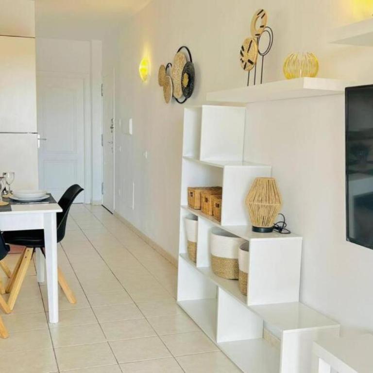 Ground-Floor 1 bedroom condoPool &Wifi Costa Adeje - Apartamento de 1 dormitorio - 31