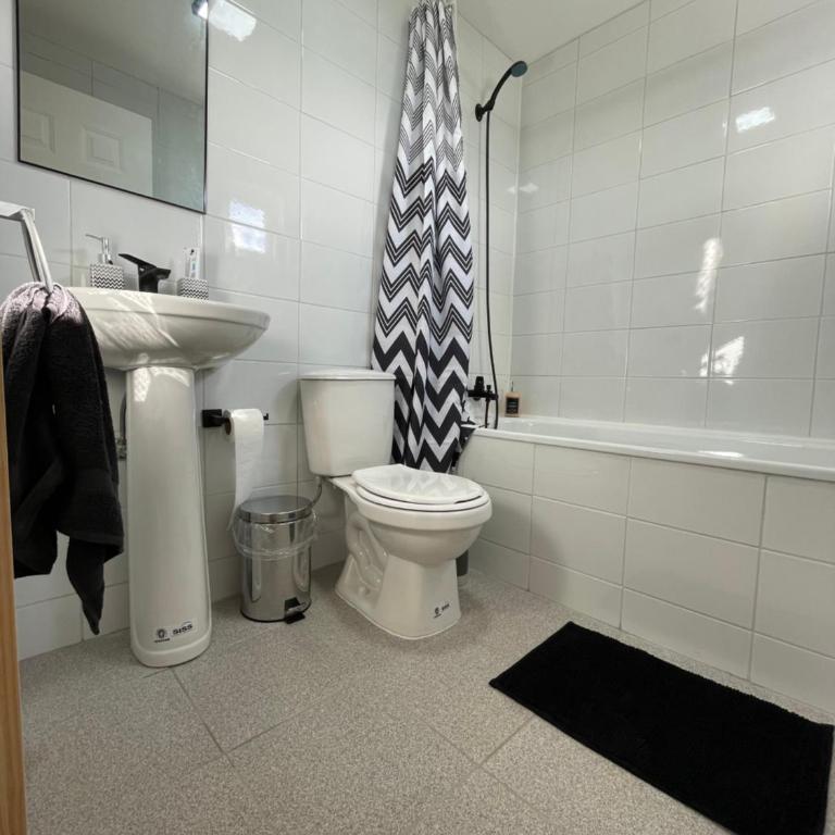 Cómoda y hermosa cabaña entre Castro y Dalcahue ubicación Estratégica - Three-Bedroom House - 20