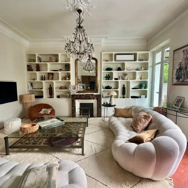 Divine Idylle Luxe 3 chambres, terrasse 130m2, jacuzzi, Clim 5 m Cours Mirabeau - Appartamento con 3 Camere da Letto - 3