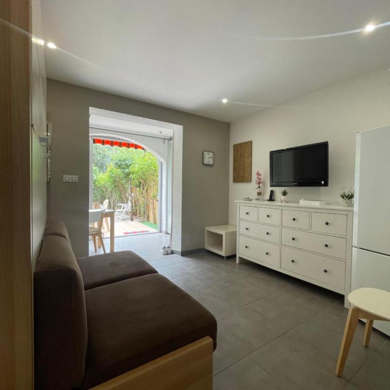 Charmant Studio - Studio - 1
