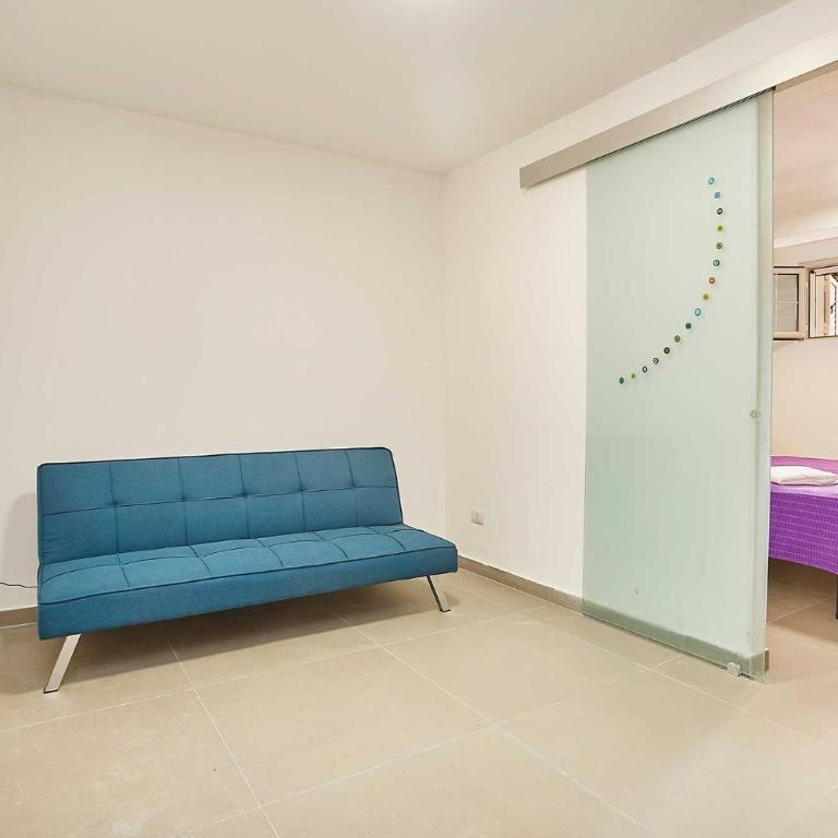 Mondello Adone - Three-Bedroom House - 11