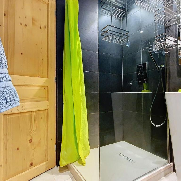 Aiguille Rouge - Two-Bedroom Apartment - 14