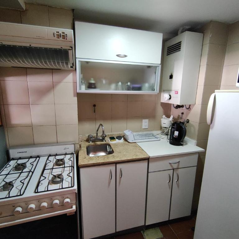 Departamento céntrico a media cuadra de Av San Martín - Ubicación privilegiada - Apartamento de 1 dormitorio - 14