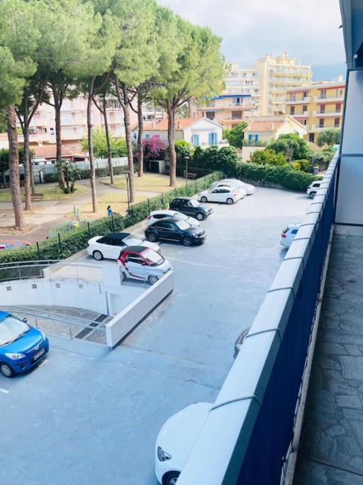 Les nereides bord de mer calme lumineux parking - Studio - 12