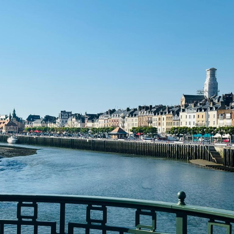 Cosy Appart - Plage à 2min - Casino à 1min - Apartment - 12