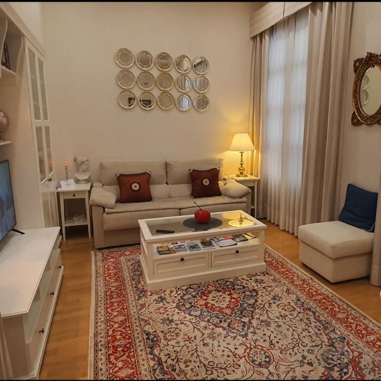 Cozy LUXURY apartments*****. The city center - One-Bedroom Apartment - 8