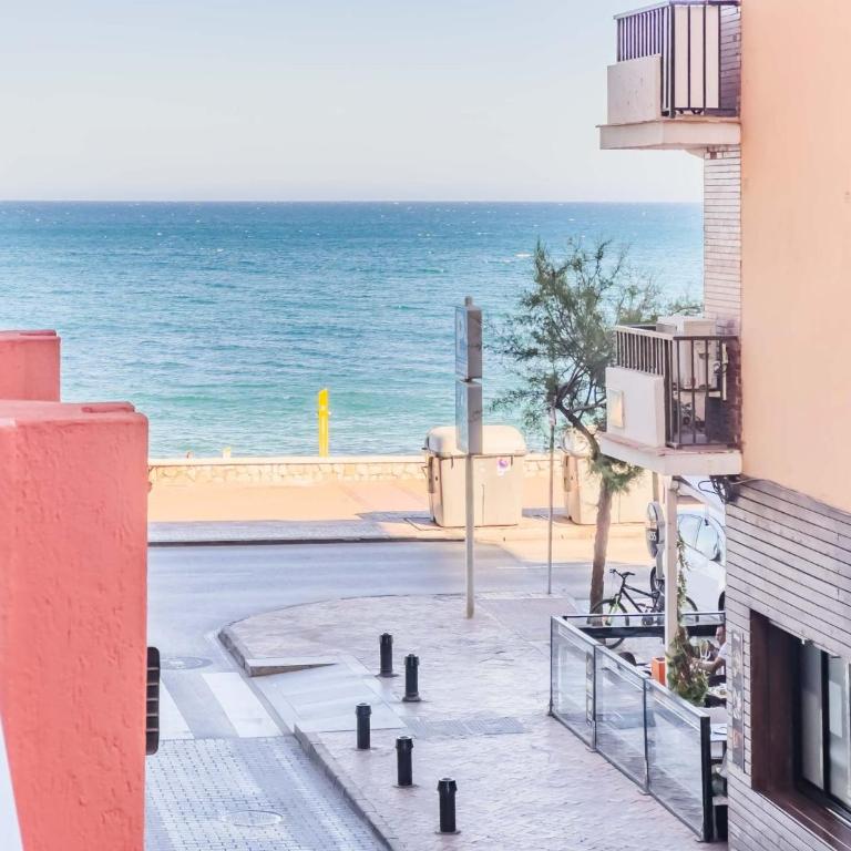 Yate IV Fuengirola - Two-Bedroom Apartment - 19
