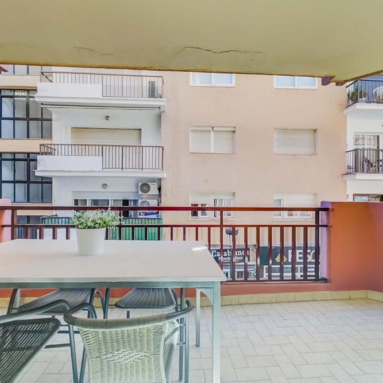 Yate IV Fuengirola - Two-Bedroom Apartment - 21