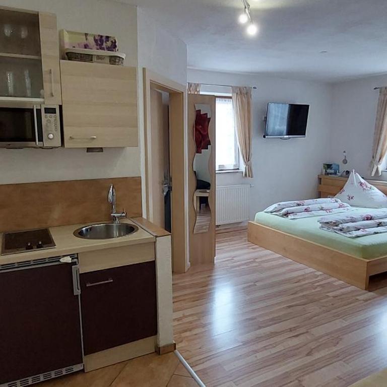 Landhaus Müller - Studio mit Schlafsofa - 4