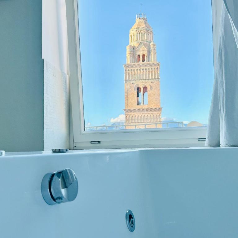 La Gaetana - UN LETTO IDEALE - Double Room with Spa Bath - 2