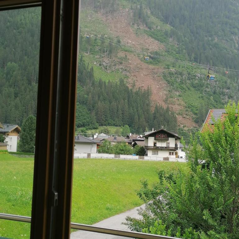 Apartment Eberharter - Apartment mit 2 Schlafzimmern und Badezimmer - 17