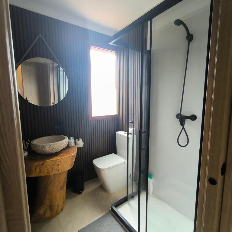 HABITACION CON HERMOSAS VISTAS A BILBAO - Habitación Doble con baño privado - 5