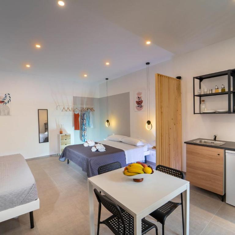 MamErì central rooms - Superior Triple Room - 6