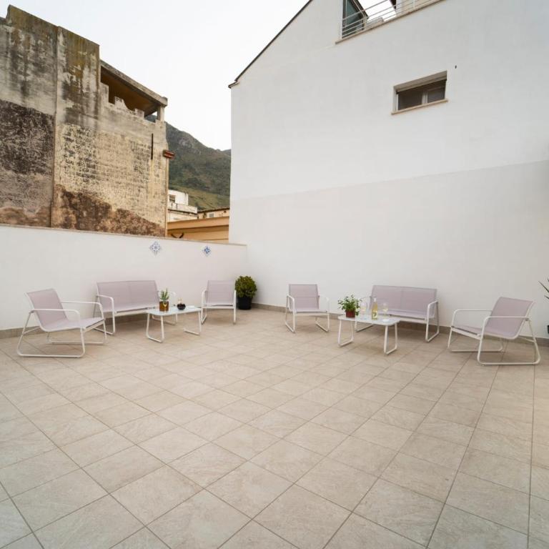 MamErì central rooms - Superior Triple Room - 10
