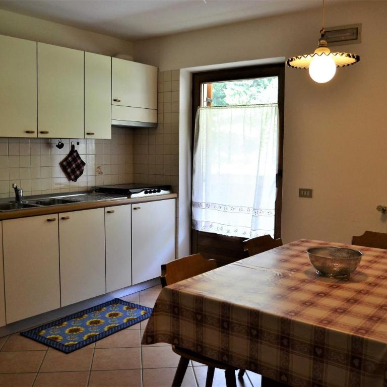 Cèsa Al Bosch - Appartamento con 2 Camere da Letto e con Vista Montagna - 10