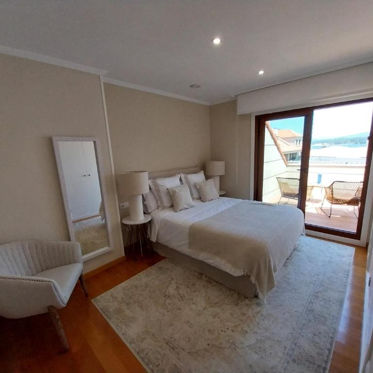 PISO DÚPLEX - ISLA DE LA TOJA (O GROVE) - Dúplex - 30