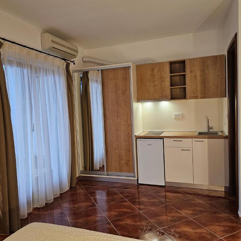 Apartments Savina Smjestaj - Deluxe Studio - 7