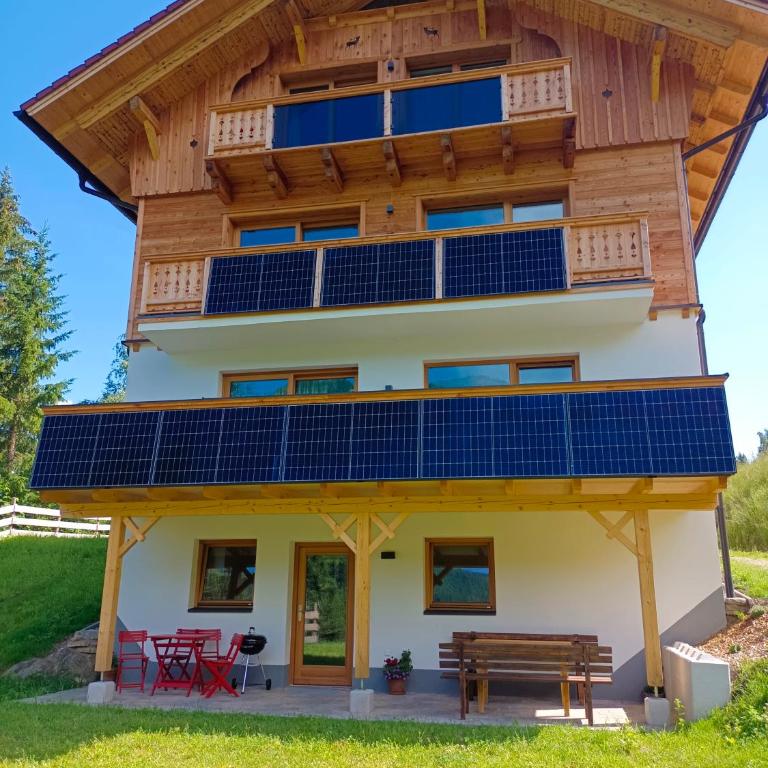 Chalet Leni - Apartment mit Blick auf die Berge - 5