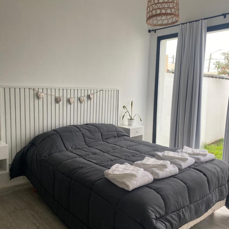 Casa Mercedes, casa privada a estrenar alquiler todo el año, con pileta climatizada solar de noviembre a marzo - Villa de 1 dormitorio - 40