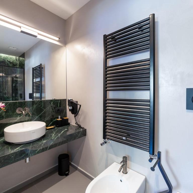 Poettos heART - Rooms - Double Room with Private Bathroom - 9