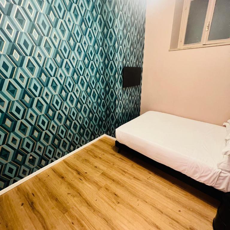 Room Verona Ai Conti - Camera Matrimoniale Economy - 4