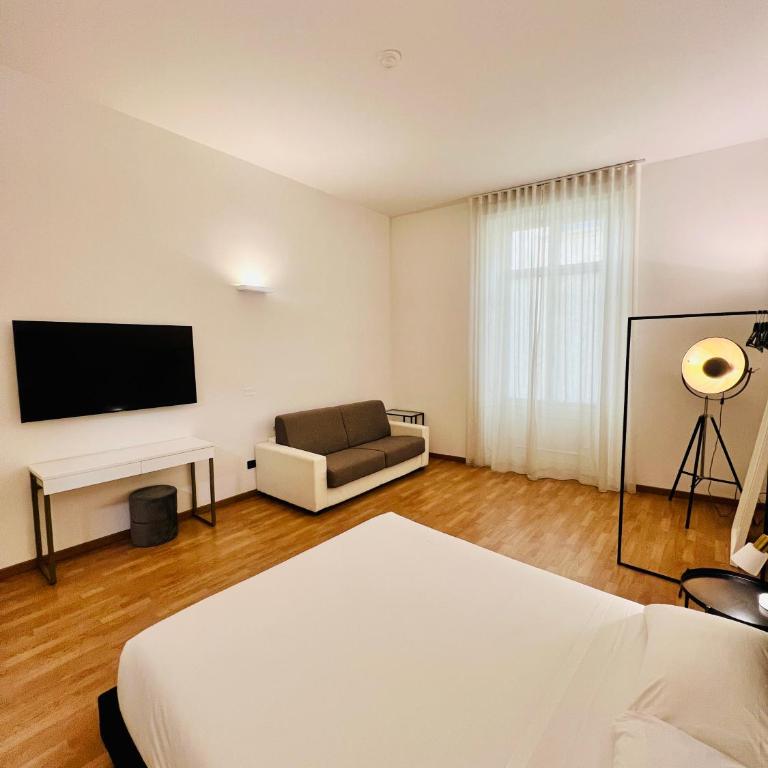 Room Verona Ai Conti - Camera Quadrupla con Bagno Privato - 6