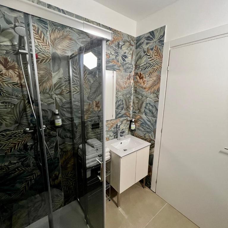 Room Verona Ai Conti - Camera Quadrupla con Bagno Privato - 14