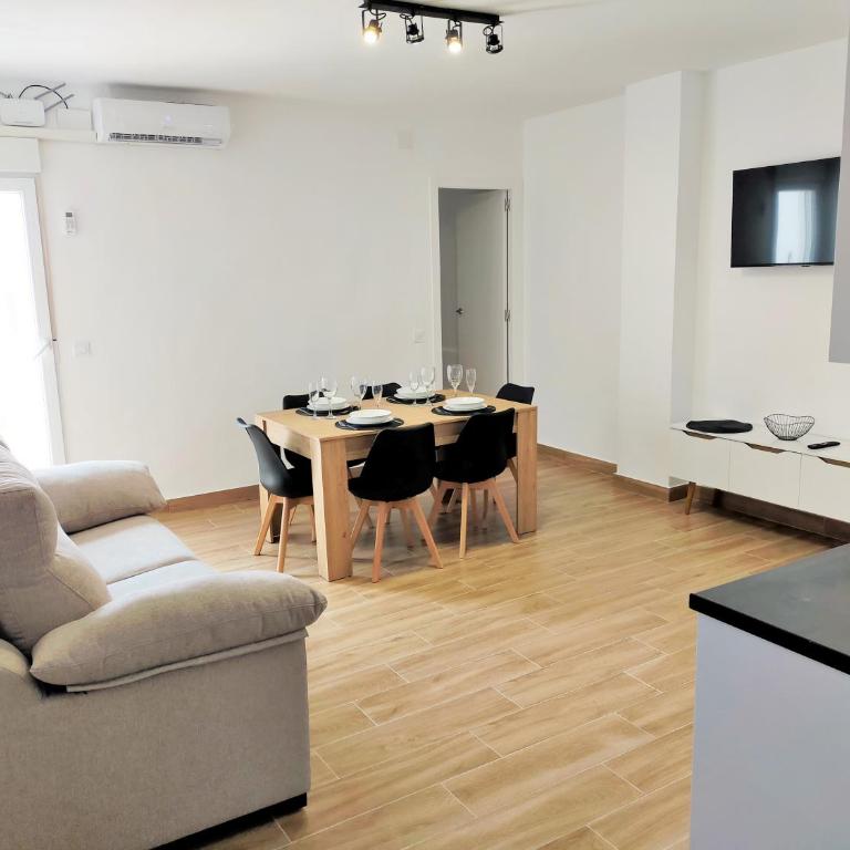 Apartamento Moderno con Encanto familiar en el Corazón de Peñíscola - Apartamento de 2 dormitorios - 1