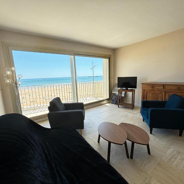 Appartement 4 pièces avec balcon face mer, proche plage et commerces, idéal famillies - FR-1-197-199 - Appartement (5 Adultes) - 15