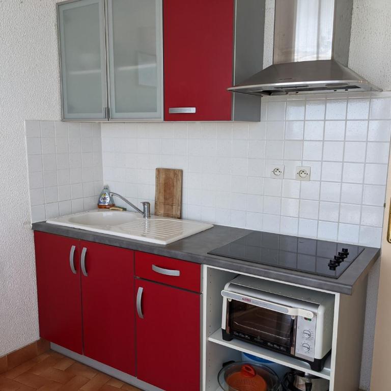 Appartement T4 proche plage et commerces, 80m2, 6 pers, lave-linge, TV - FR-1-797-23 - Appartement - 5