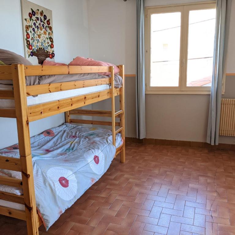 Appartement T4 proche plage et commerces, 80m2, 6 pers, lave-linge, TV - FR-1-797-23 - Appartement - 7