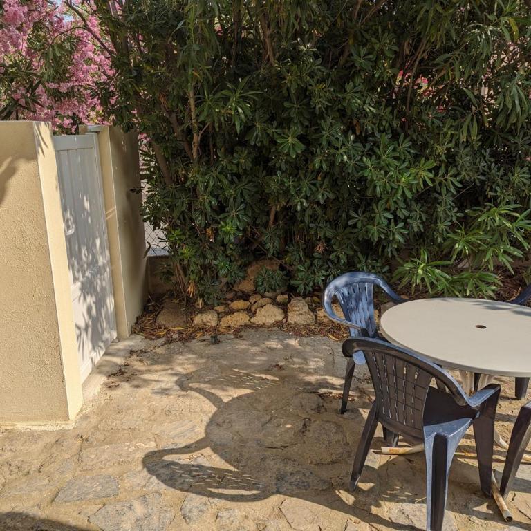 Appartement T2 avec parking - 4 pers. plage 150m - FR-1-797-17 - Appartement - 1