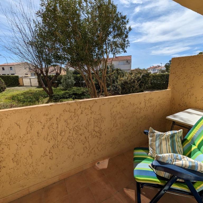Charmant T2 proche plage à Port-la-Nouvelle, terrasse et parking inclus - FR-1-797-29 - Appartement - 4