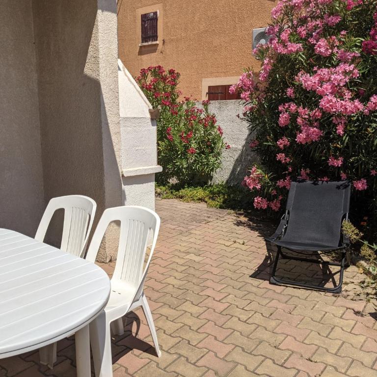 Charmante Maison T2 Mezzanine avec Jardin et Parking, à 500m de la Plage - 6 Pers. - FR-1-797-46 - Villa - 5