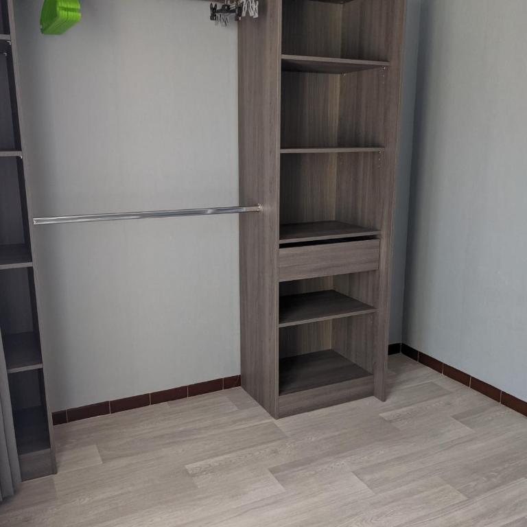 Villa T3 climatisée, 57m², 5/6 pers, proche plage, rénovée, terrasse, parking, quartier animé - FR-1-797-48 - Villa - 19