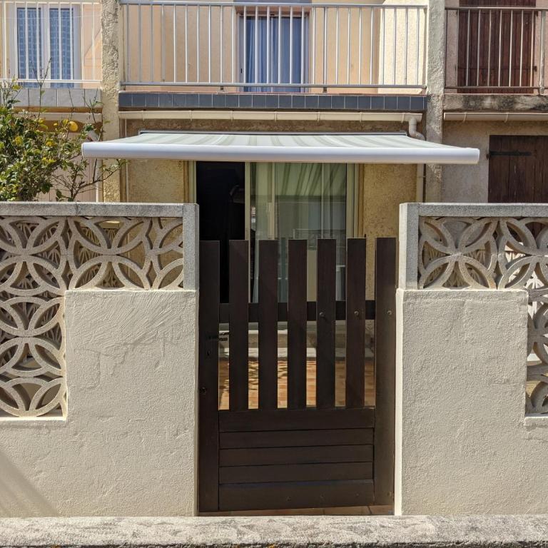 Villa T3 climatisée, 57m², 5/6 pers, proche plage, rénovée, terrasse, parking, quartier animé - FR-1-797-48 - Villa - 20