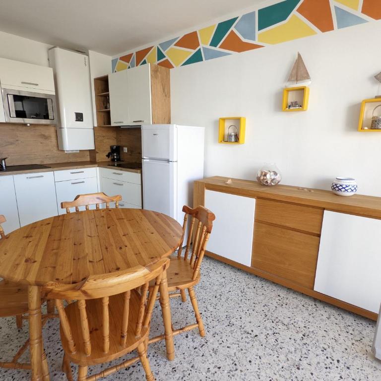 T2 Moderne Port-la-Nouvelle - 4/5p - Parking - Front de Mer - FR-1-797-41 - Appartement - 2