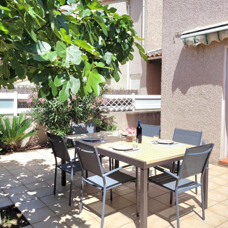 Canet en Roussillon - Maison T3 moderne pour 6 personnes - Terrasse spacieuse - Parking inclus - FR-1-794-147 - Maison de Vacances - 5