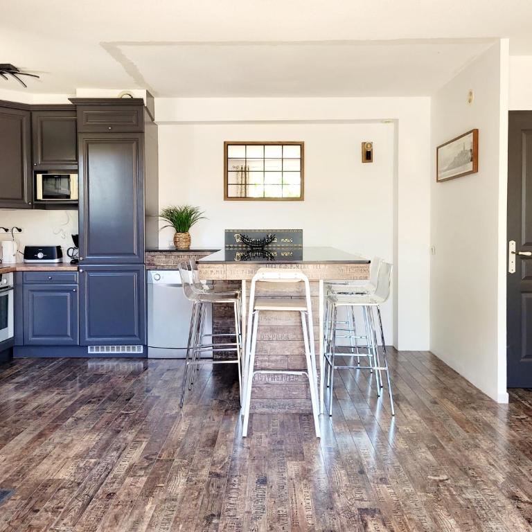 Canet en Roussillon - Maison T3 moderne pour 6 personnes - Terrasse spacieuse - Parking inclus - FR-1-794-147 - Maison de Vacances - 10
