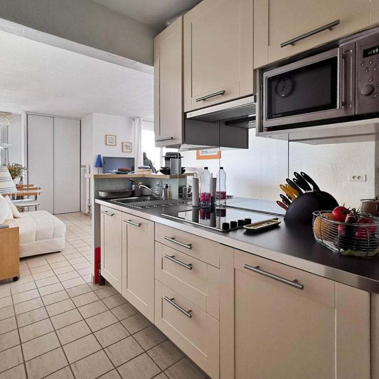 Joli T2 au Port avec Terrasse et Parking, 4 Pers. - FR-1-803-12 - Apartment - 5