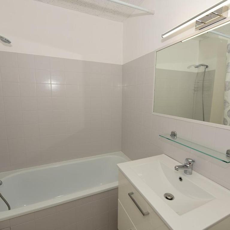 Studio au Lavandou, 4 pers, clim, parking, WiFi - FR-1-803-5 - Monolocale - 6