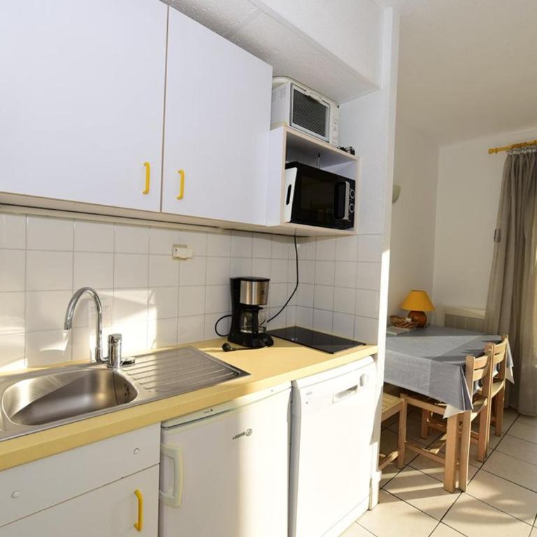 Studio au Lavandou, 4 pers, clim, parking, WiFi - FR-1-803-5 - Monolocale - 7