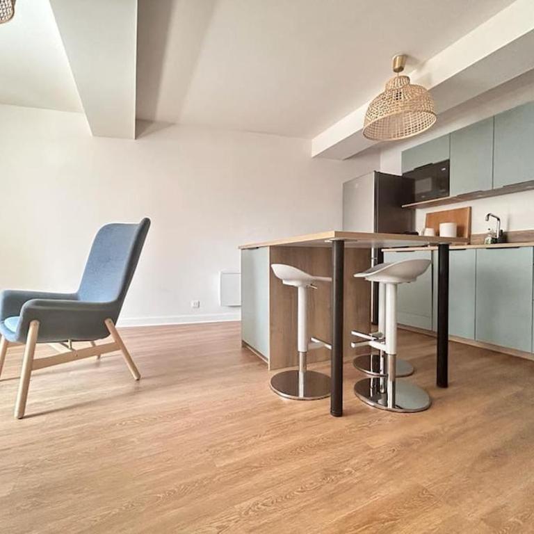 Maison hyper centre maxi 28pers Tour d'Auvergne - Appartement - 21